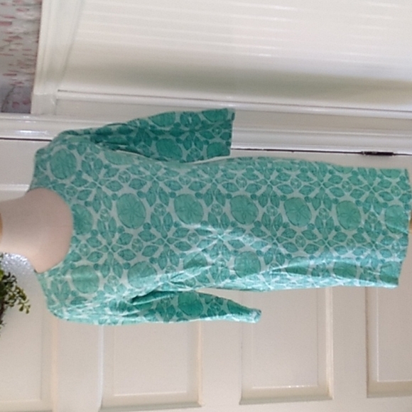Vineyard Vines small sand dollar summer beach dress - Picture 1 of 3